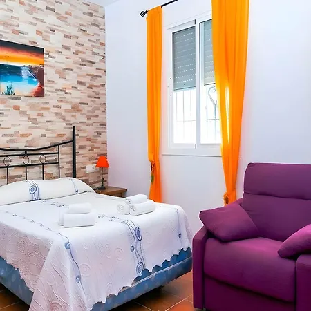 Con Piscina Privada Vallada Terraza Y Barbacoan Conil