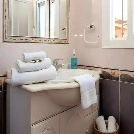 Semesterbostad Con Piscina Privada Vallada Terraza Y Barbacoan Conil *