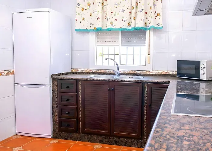 Hébergement de vacances Con Piscina Privada Vallada Terraza Y Barbacoan Conil Conil De La Frontera