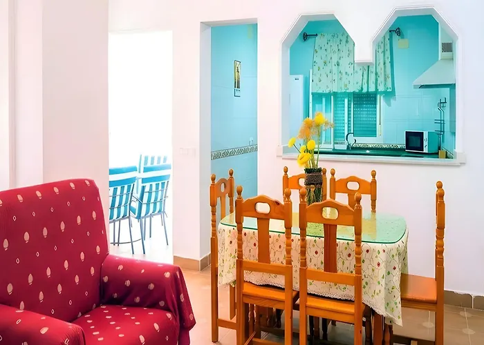 Con Piscina Privada Vallada Terraza Y Barbacoan Conil Hébergement de vacances Conil De La Frontera