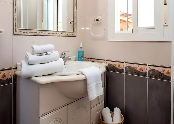 Hébergement de vacances Con Piscina Privada Vallada Terraza Y Barbacoan Conil